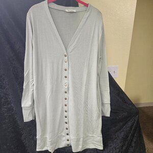 Zenana Outfitters XL Long Sleeve Snap Front cozy sweater long light green